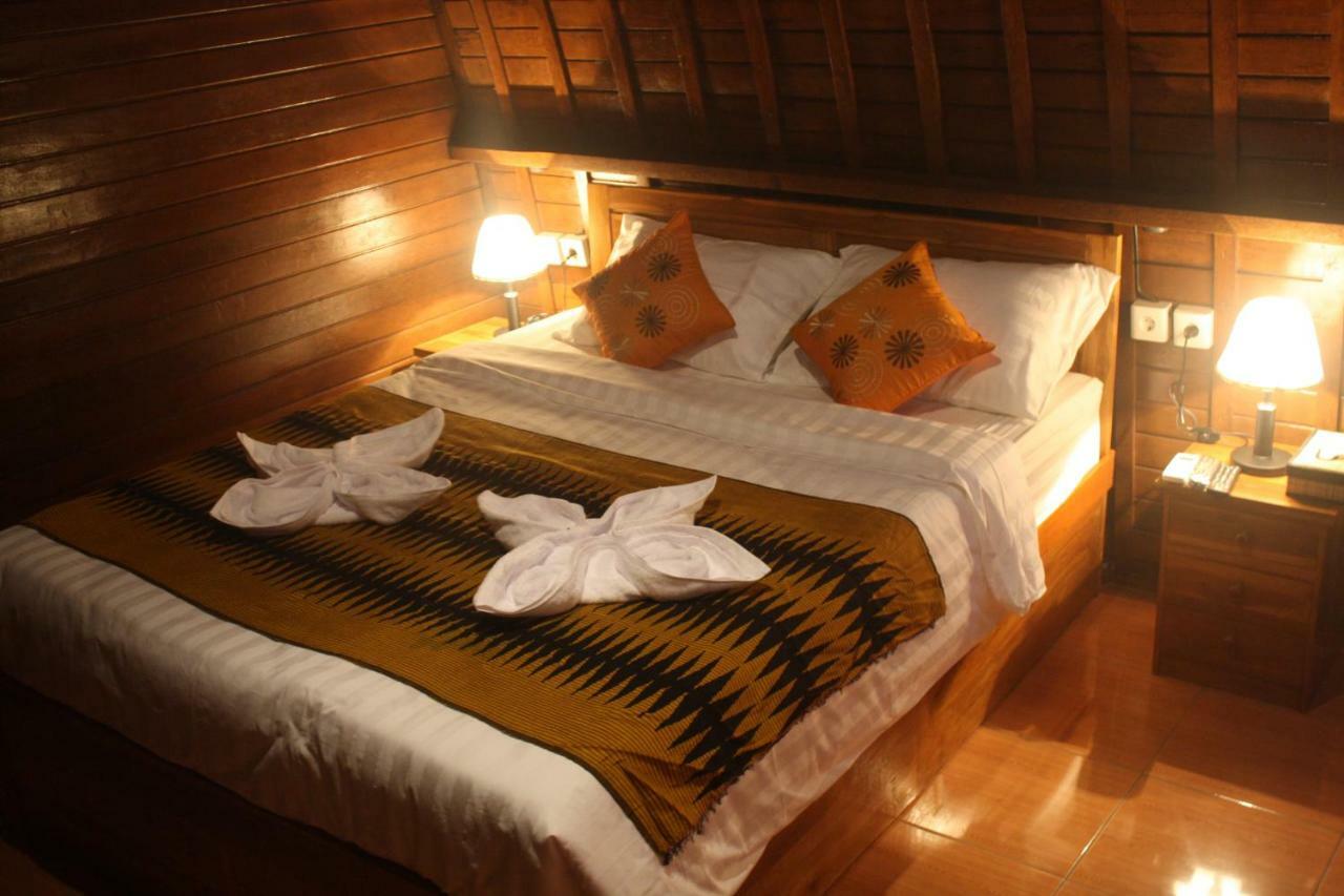 Lotus Bungalow Hotel Nusa Penida Bagian luar foto