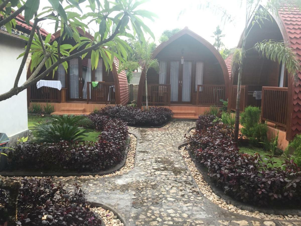 Lotus Bungalow Hotel Nusa Penida Bagian luar foto
